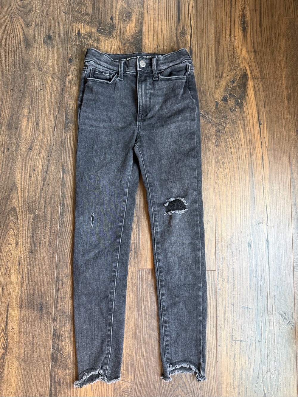 Old Navy Girls Rockstar Jeggings Black Distressed Extra High Rise Skinny 8 0097